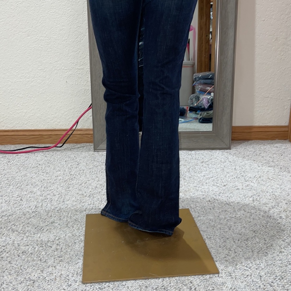 HUDSON JEANS SIZE 29/33 straight leg - Picture 3 of 10